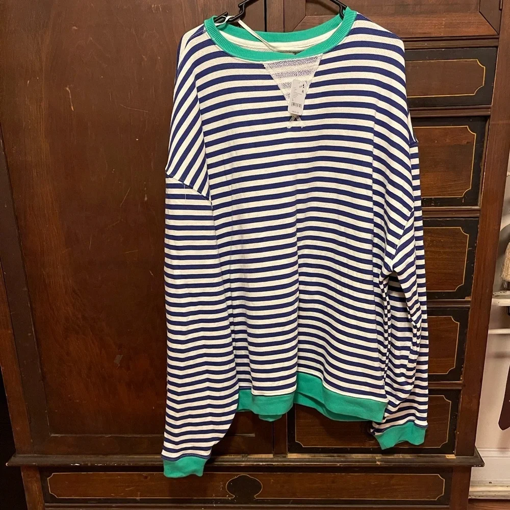 FREE PEOPLE Classic Striped Oversized Crewneck / Sand Dollar Combo